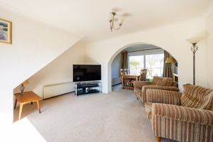 Photo 25- click for photo gallery